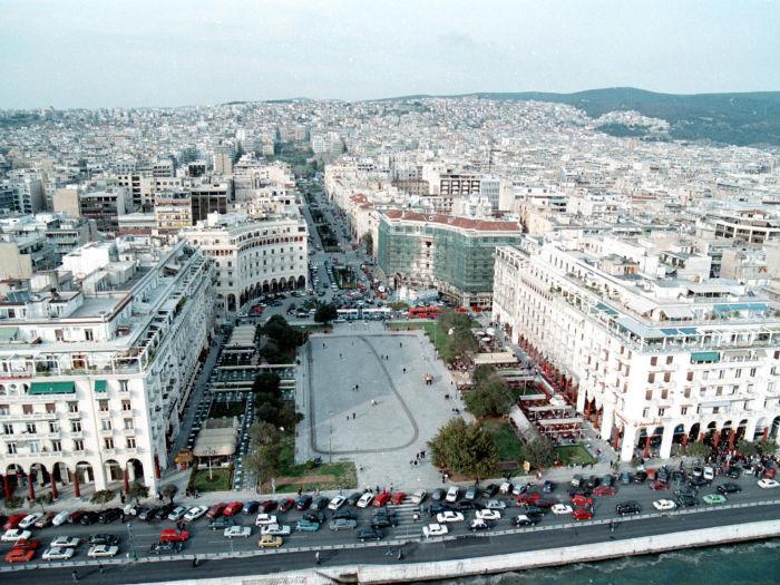 Παραλία και πάρκιγκ από το ΤΑΙΠΕΔ στο δήμο Θεσσαλονίκης